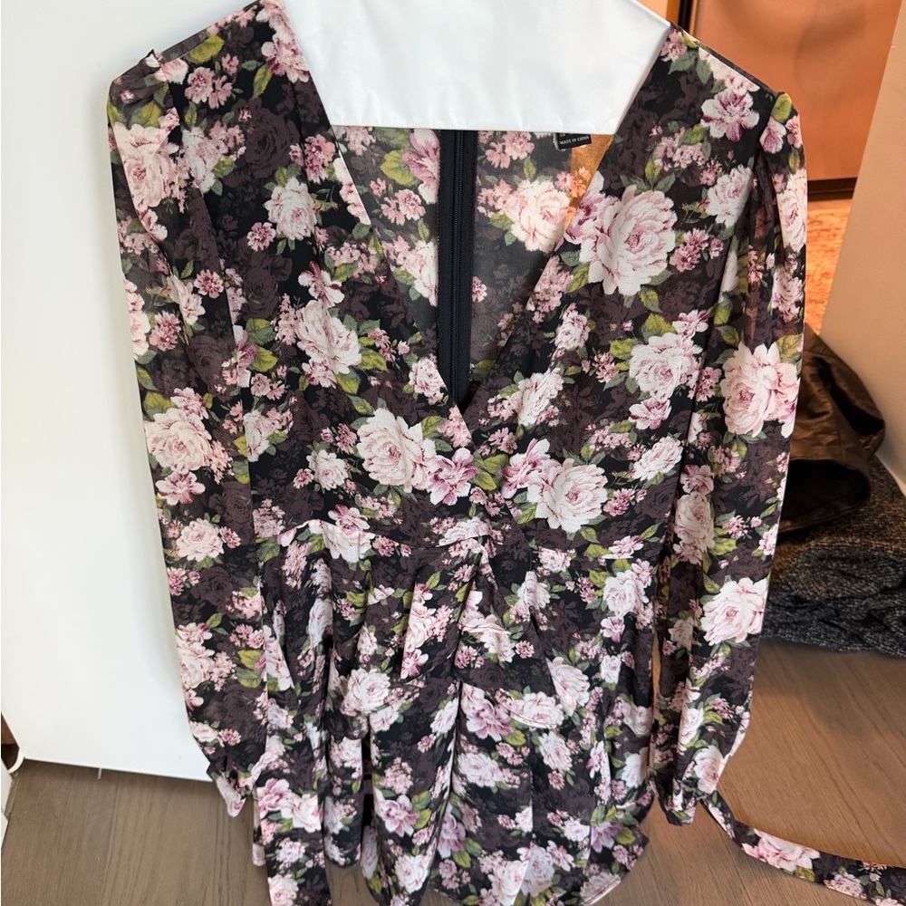 Forever 21 Pink Floral V-Neck Long Sleeve dress on Black